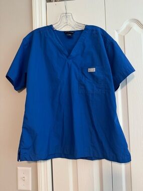 Blue Sky Men's V-Neck Scrub Top in Royal Blue